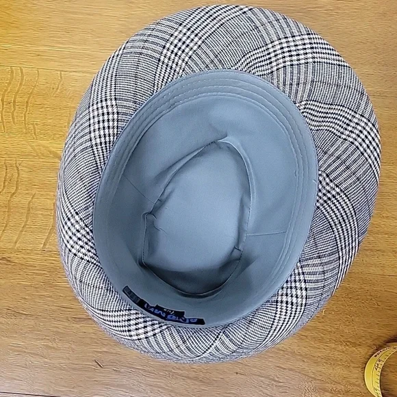 Anoma Woman’s Brown Plaid Fedora Hat Size  100% Cotton 7⅛(22") - Picture 3 of 10
